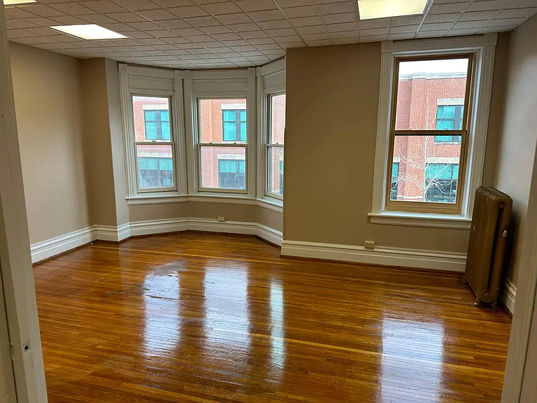 115 S Potomac St #2 — Photo 6