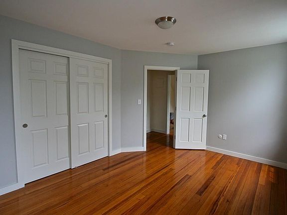 5th image of 4 Norwood Ct #0