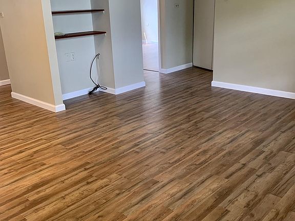 3rd image of 43B Cambridge Ct