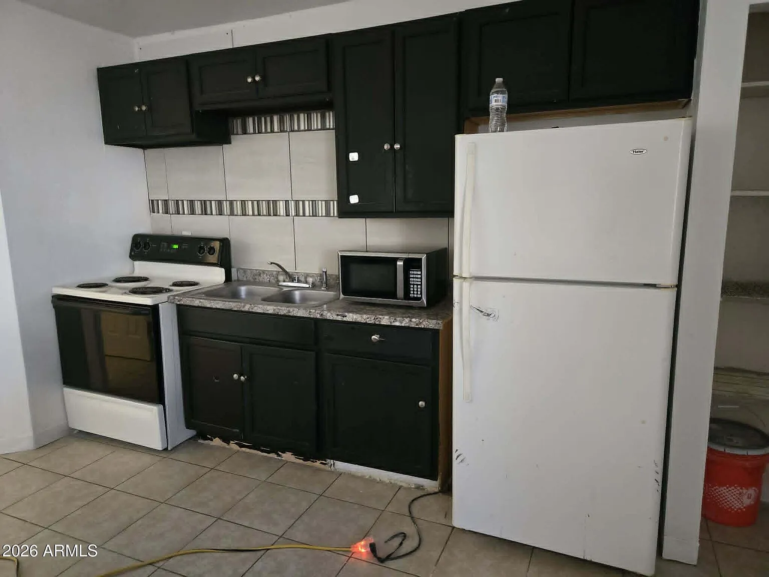 1 bed, 1.0 bath, 500 sqft, $1,100 — Photo 2