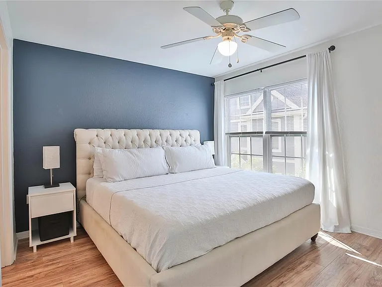 5570 Rosehill Rd #204 — Photo 8