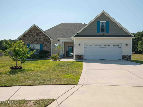 515 Shipyard Court, Swansboro, NC 28584