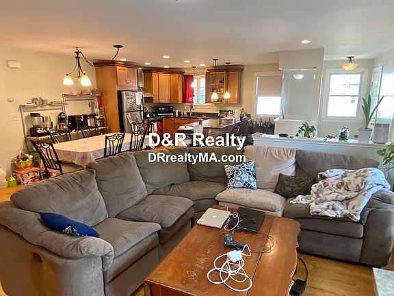 3rd image of 88 Jerome St #1