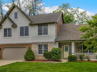 36 S Shore Ln, Lake Zurich, IL 60047