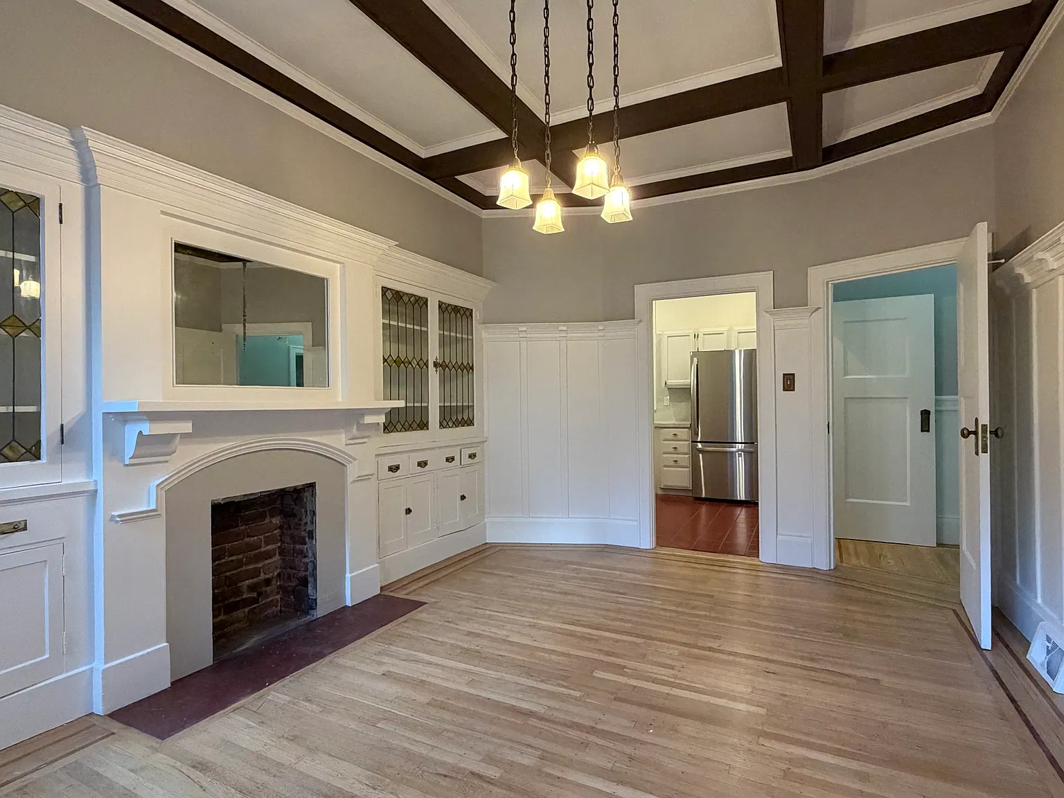 2 bed, 1500 sqft, $5,950 — Photo 3