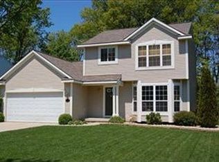 15167 Briarwood St, Grand Haven, MI 49417