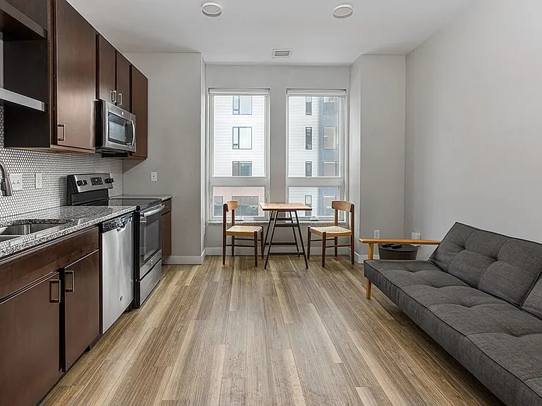 RoCo Apartments — Photo 25