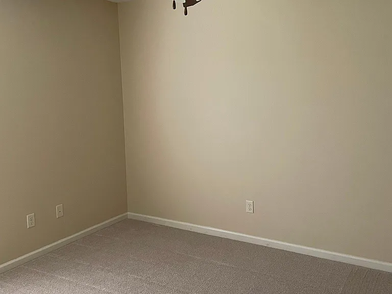 5719 Heritage Heights Dr — Photo 12