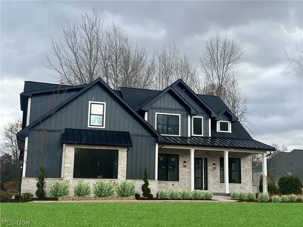 2773 Rocky Ridge Dr #Sl-167, Westlake, OH 44145