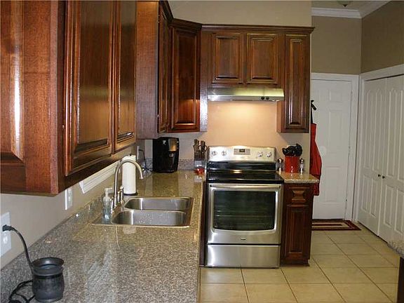 4th image of 107 Tammy Dr