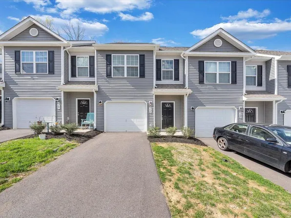 5388 Laurel Crest Ln, Roanoke, VA 24018