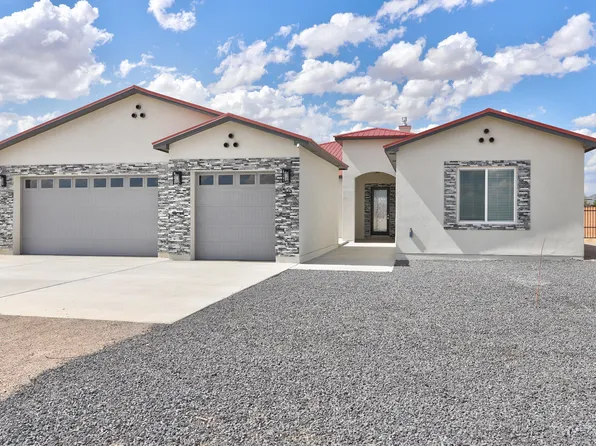 505 12th Ave SE, Rio Rancho, NM 87124