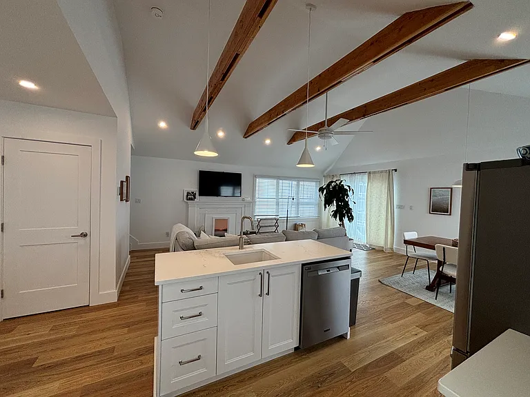 18 Louisiana St — Photo 11