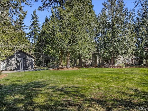 3rd image of 1250 218th Ave NE