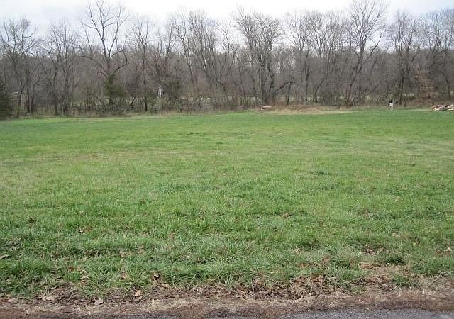 2nd image of 4375 E Valley Rd