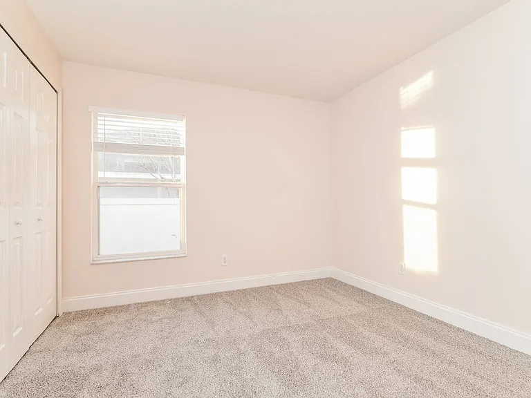 2708 Eagle Creek Ct — Photo 12