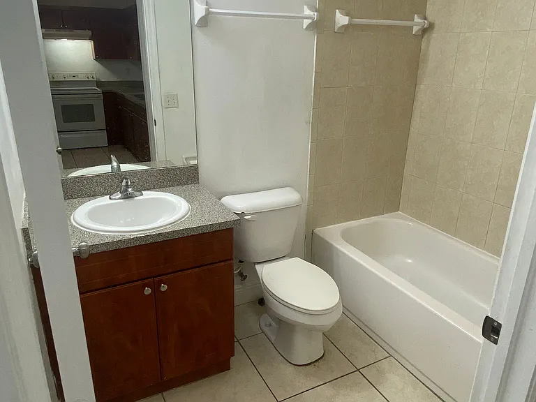 Palm West Apartment Holdings, LLC — Photo 21