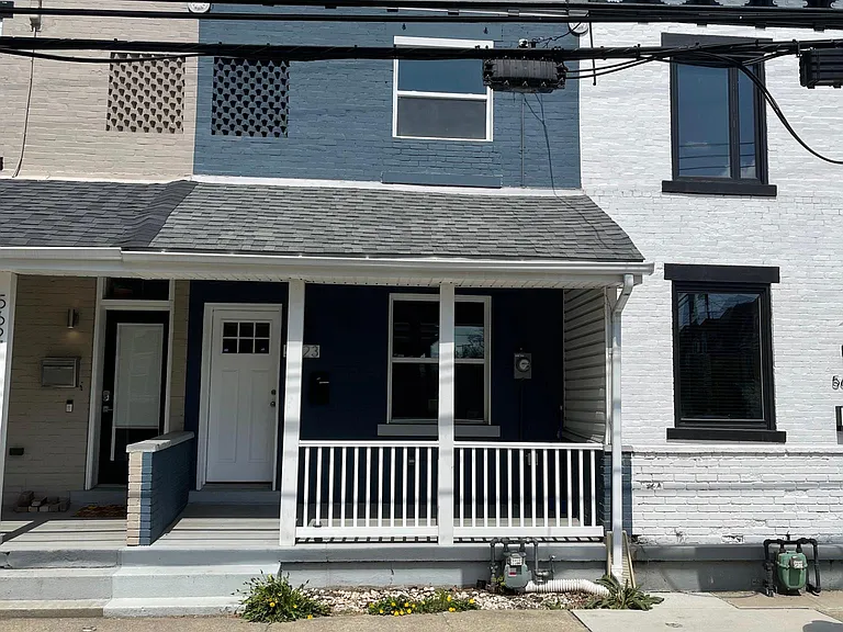 5623 Hays St — Photo 2