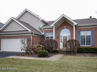 111 Barnes Rd, Elgin, IL 60124