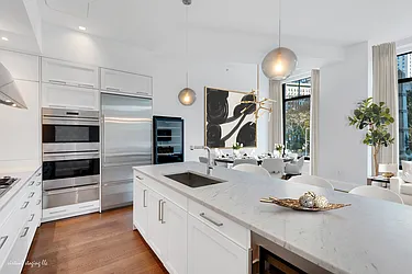 Sold by Engel & Völkers New York City