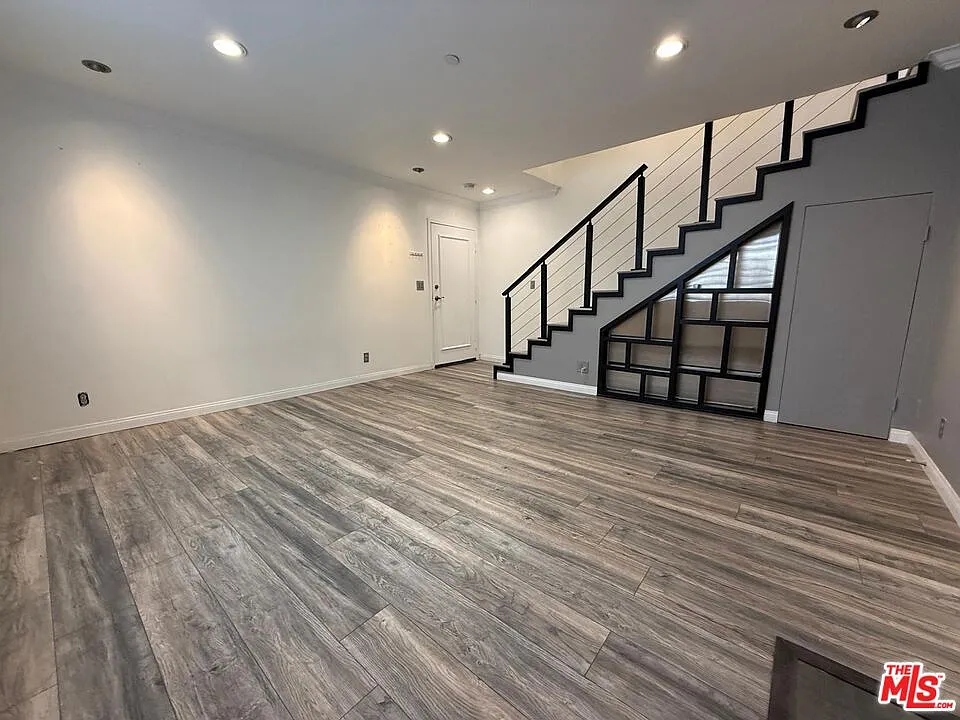 2 bed, 1.0 bath, 960 sqft, $2,950 — Photo 4