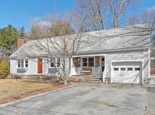 17 Drexel Dr, North Chelmsford, MA 01863