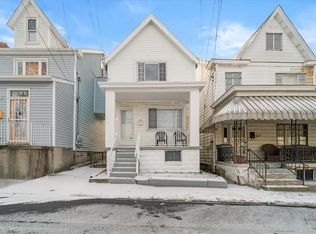 71 McKinnie Ave, Mc Kees Rocks, PA 15136