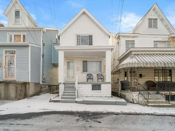 71 McKinnie Ave, Mc Kees Rocks, PA 15136