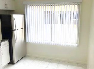 4550 Hazeltine Ave #319, Sherman Oaks, CA 91423
