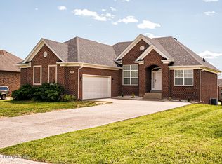 107 Candy Apple Ct, Mount Washington, KY 40047