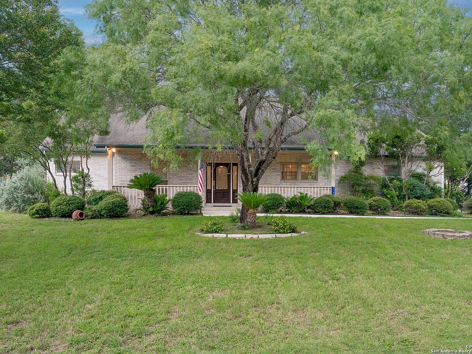 1st image of 9345 BLUEBELL DR