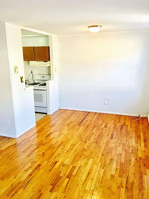 Rented by Bell Realty | media 10