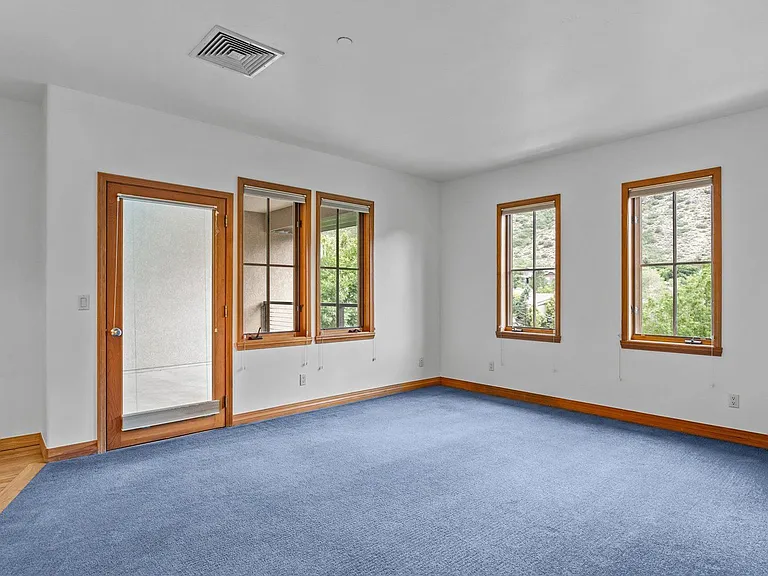 2520 S Grand Ave #3-A-302 — Photo 8