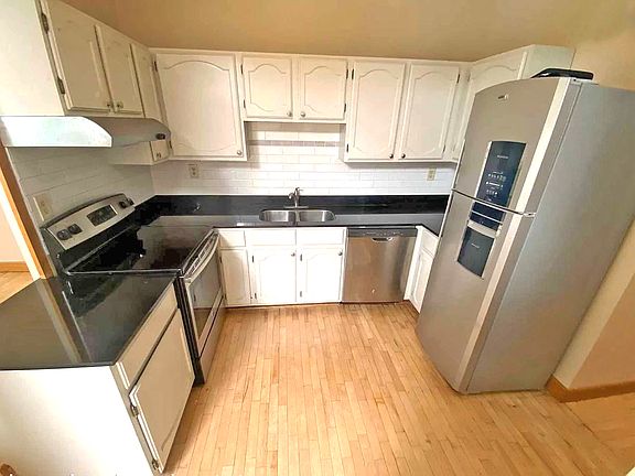 4th image of 2514-2518 Emerson Ave S #17272787