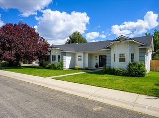 2687 E Alpomado St, Eagle, ID 83616
