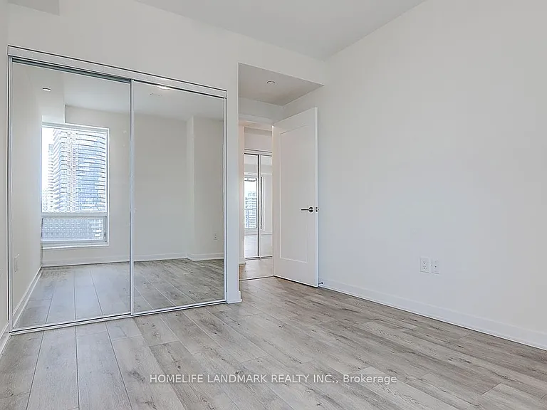 28 Freeland St #1708 — Photo 21