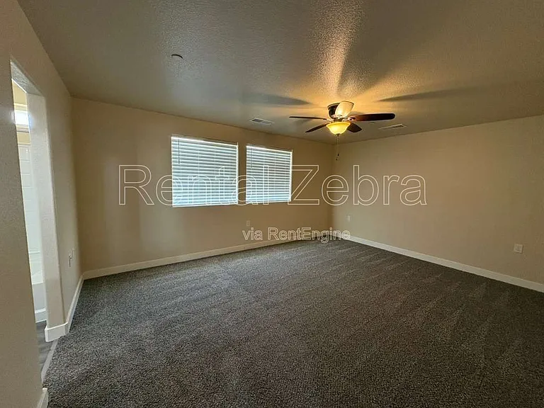 1307 Hermosa Dr — Photo 14