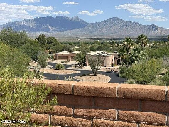 2nd image of 1013 W Desert Hills Dr