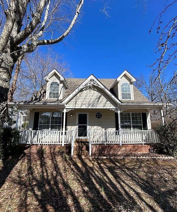 1st image of 309 Oakdale Dr