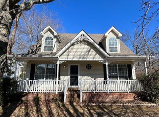309 Oakdale Dr, White House, TN 37188