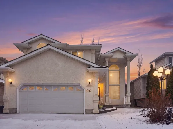 1007 Ormsby Cres NW, Edmonton, AB T5T 6G8
