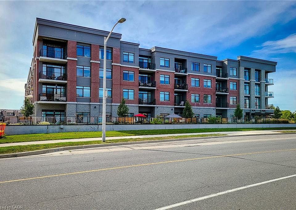 1st image of 1 Redfern Ave #313