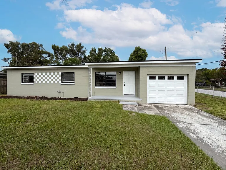 712 S Solandra Dr — Photo 10