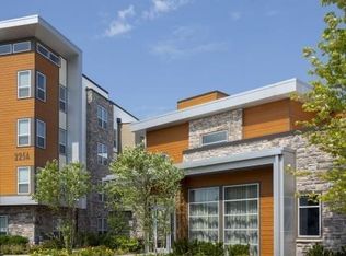 225A Fallon Rd APT 327, Stoneham, MA 02180