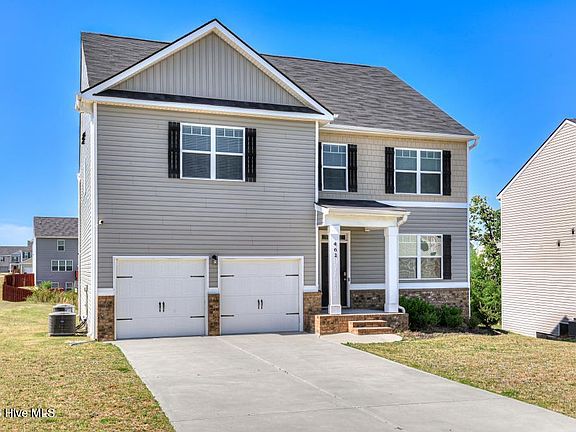 3rd image of 462 Furlough Drive