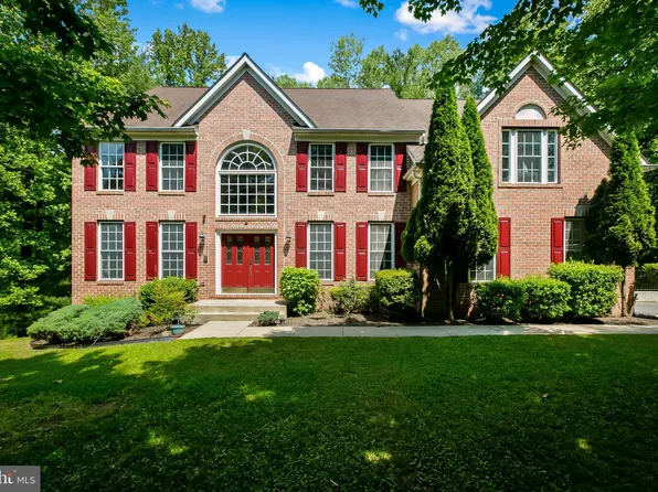 12 Pine Hill Ct, Woodstock, MD 21163