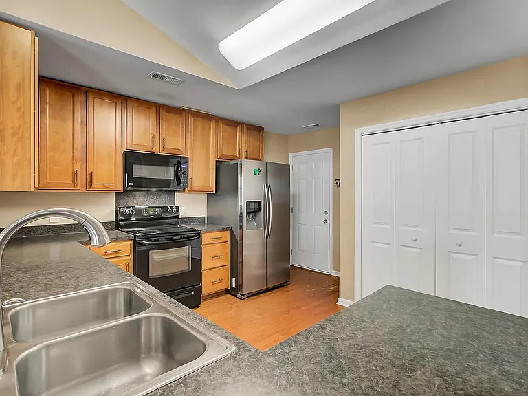 531 Brick Barn Ln — Photo 5