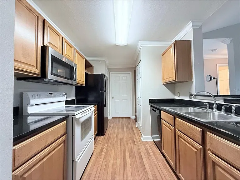 18369 Bridle Club Dr #5 — Photo 5