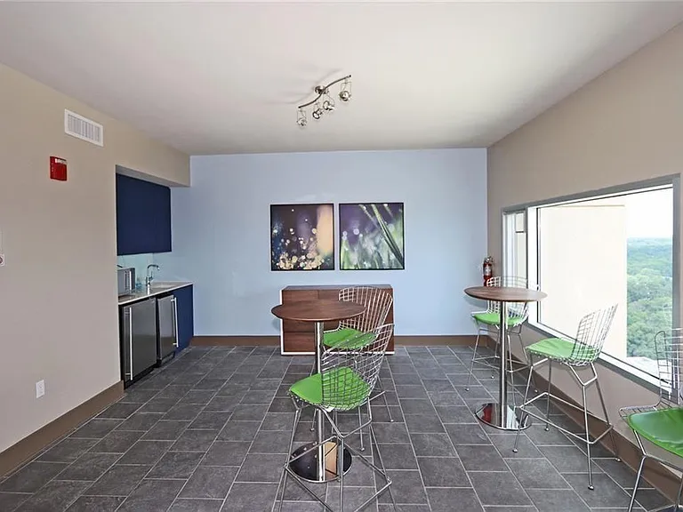 4561 Olde Perimeter Way NE #1607 — Photo 41