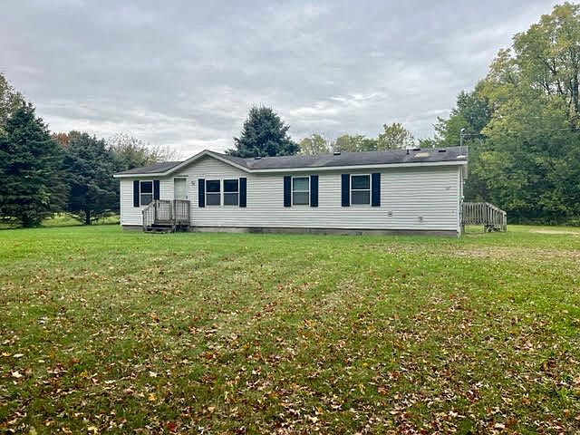 667 126th Ave, Shelbyville, MI 49344 | Zillow